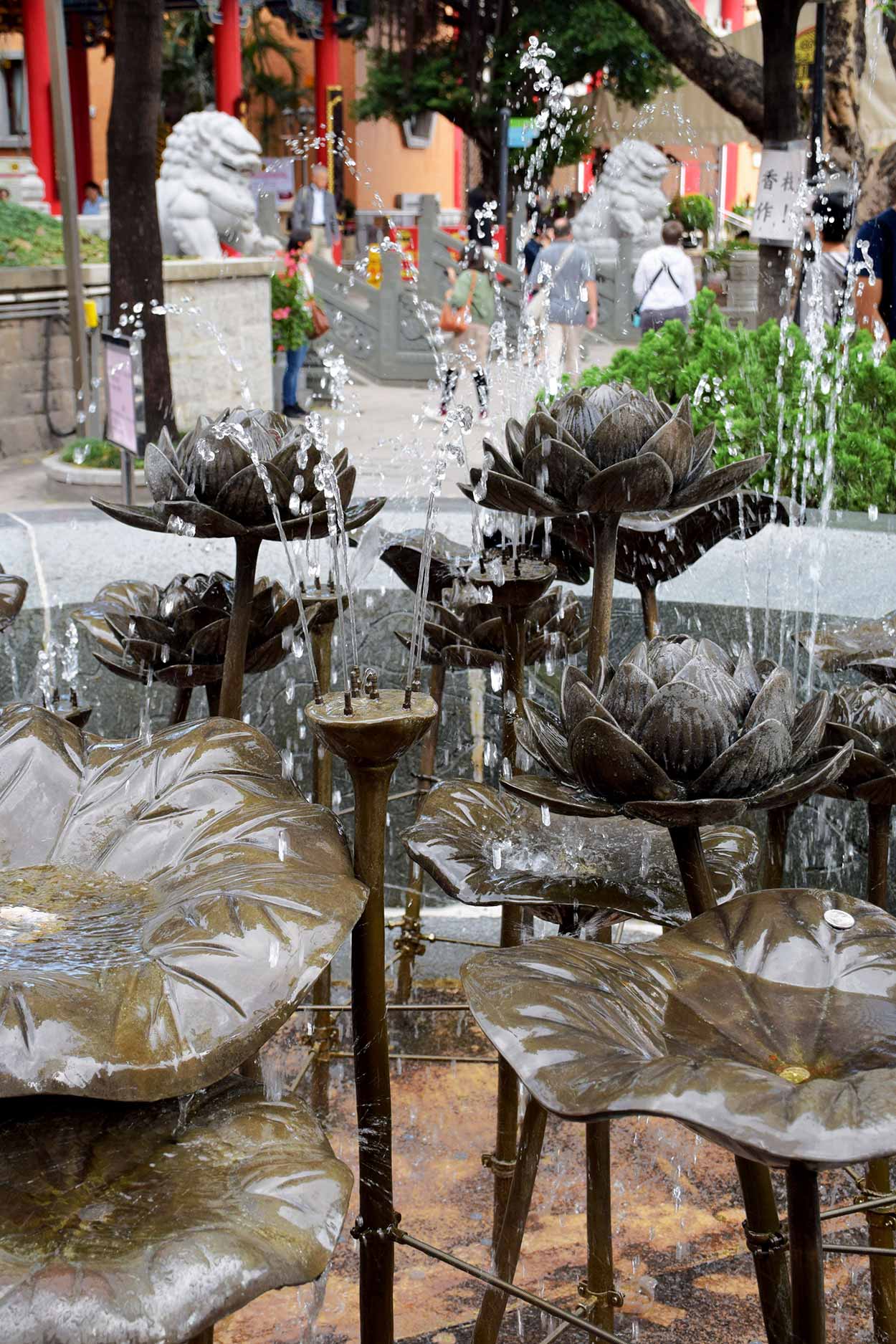Yuk Yik Fountain, Sik Sik Yuen Wong Tai Sin Temple, Hong Kong, China