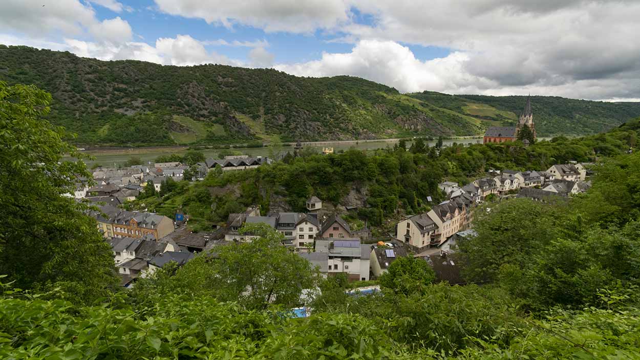 Hiking the RheinBurgenWeg from Oberwesel to Sankt Goar, Middle Rhine ...